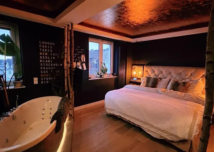 Luxury Loft With Rooftop & Jacuzzi In City Center