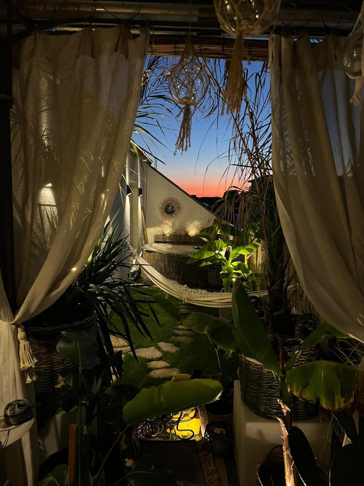 Private Loft With Rooftop & Jacuzzi In Center * Düsseldorf