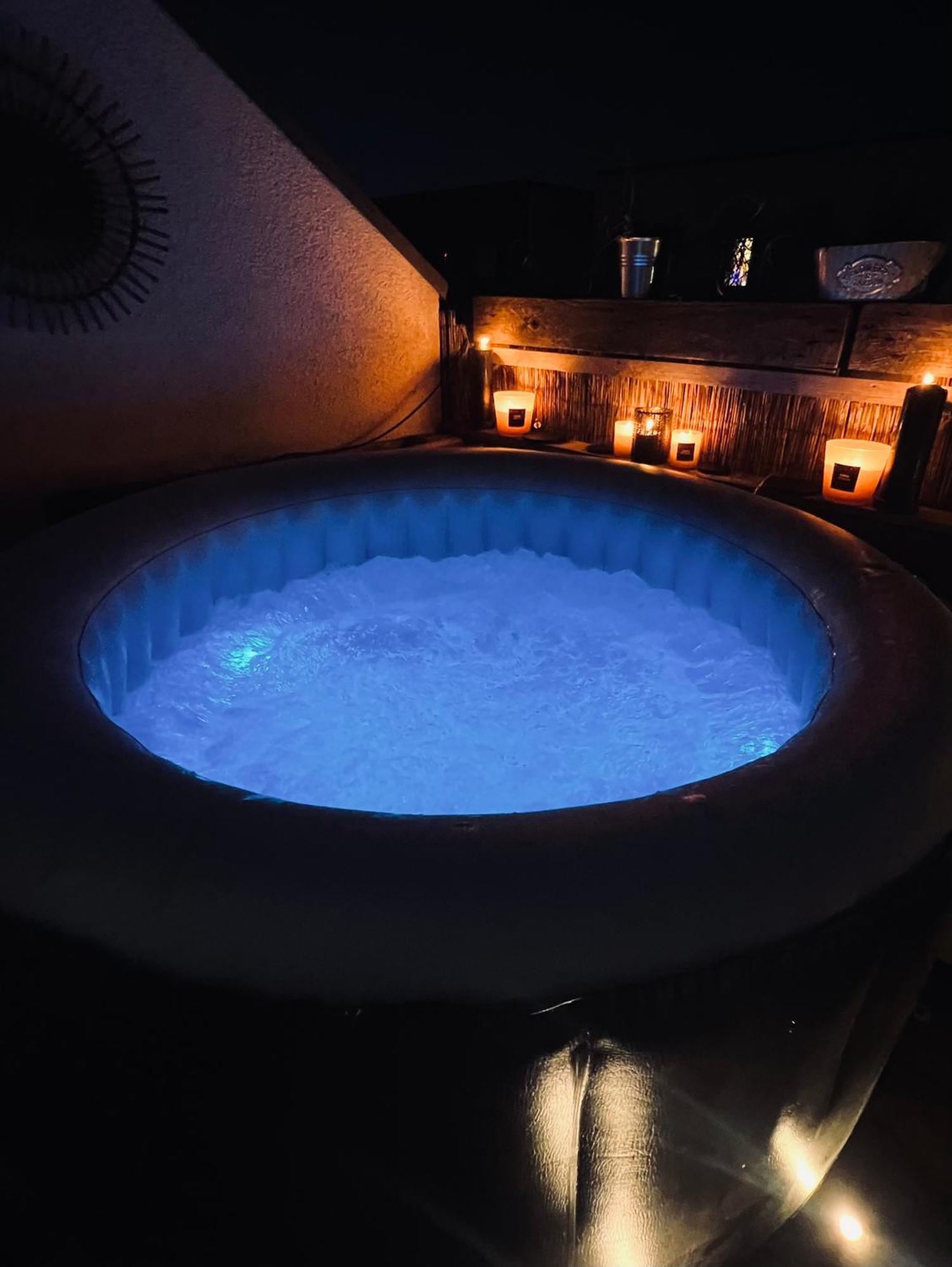 Luxury Loft With Rooftop & Jacuzzi In Center Appartement